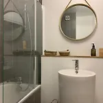 Appartement Rénové Centre Proche Gare